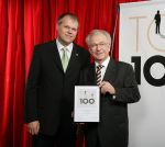 Geschäftsführer Daiger mit Lothar Späth und der Urkunde Top 100 2007