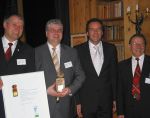 Gemeinsames Foto mit den Siegern des International Best Factory Award